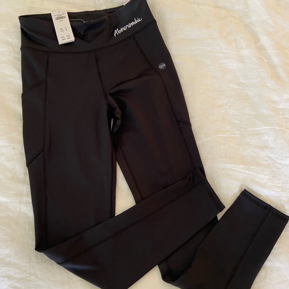 Girl’s Abercrombie & Fitch leggings, size 13/14